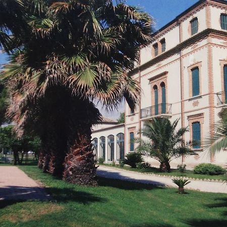 Villa Montanari Rosati Porto San Giorgio Esterno foto