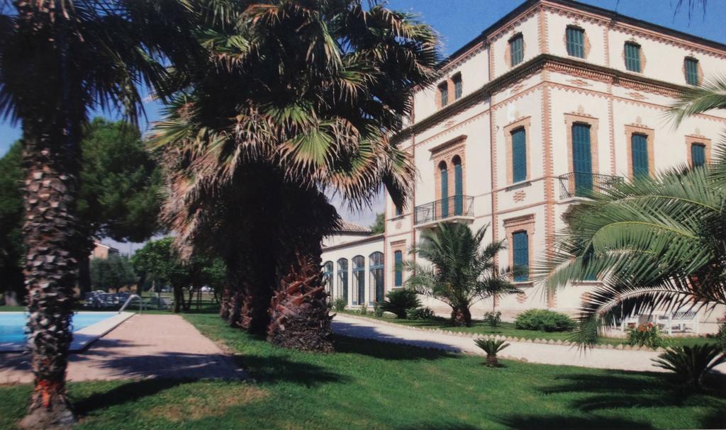 Villa Montanari Rosati Porto San Giorgio Esterno foto